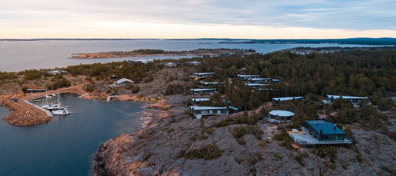 Ålandsbanken - Havsvidden – helmi meren äärellä