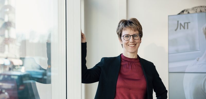 Ålandsbanken - Asiakastarina: JNT jakaa asiakkaidensa arjen