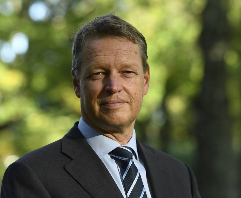 Ålandsbanken - 5 kysymystä Peter Wiklöfille