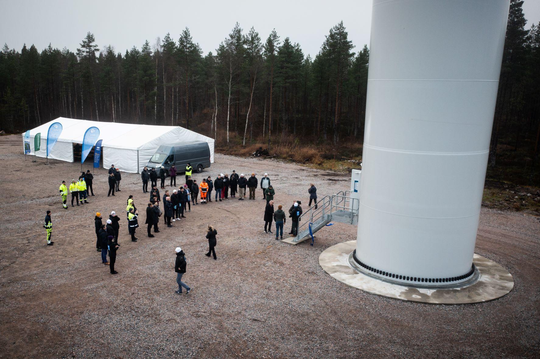 Ålandsbanken - Juurakon tuulipuisto aloitti onnistuneesti säännöllisen sähköntuotannon