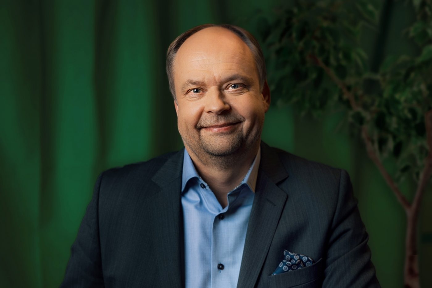 Alandsbanken vaasa kjell blomqvist